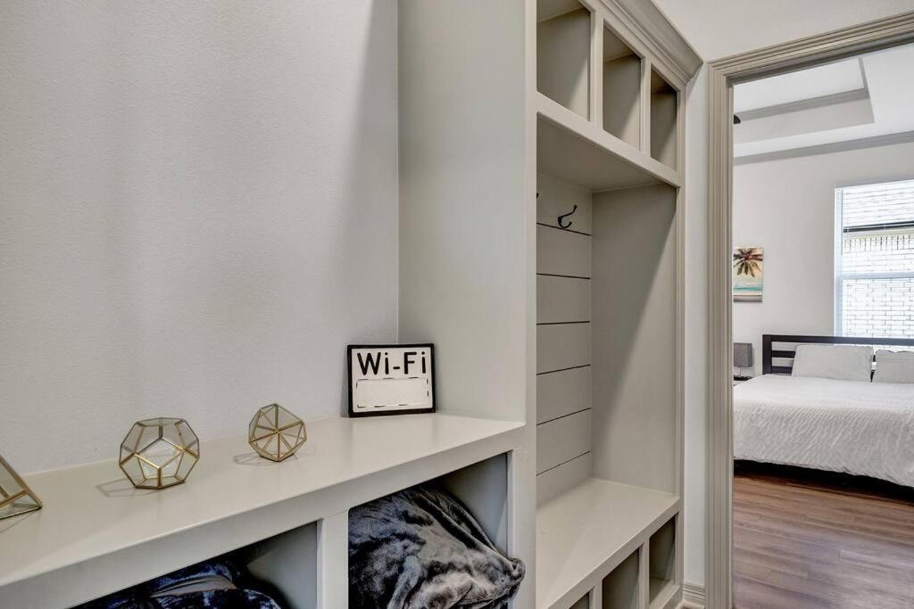 タイラー Alamo Luxury Living Up To 11ヴィラ エクステリア 写真